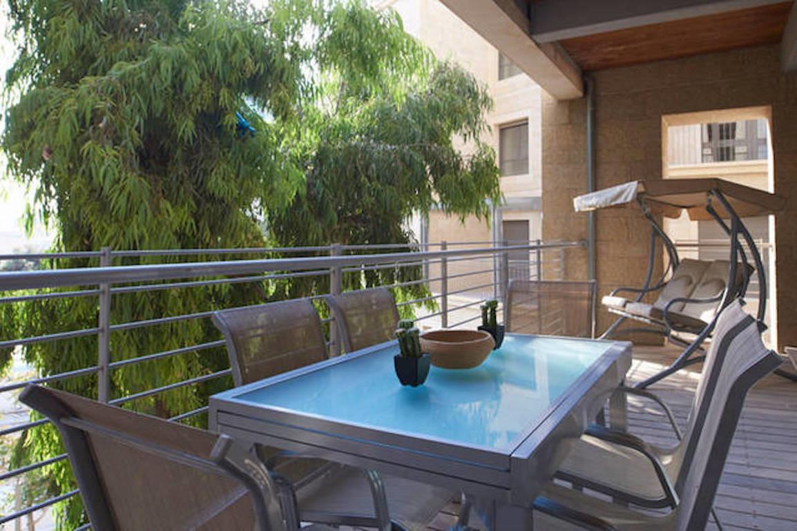 Chic & Quiet Apartments In City Center By Feelhome Jerusalém Exterior foto